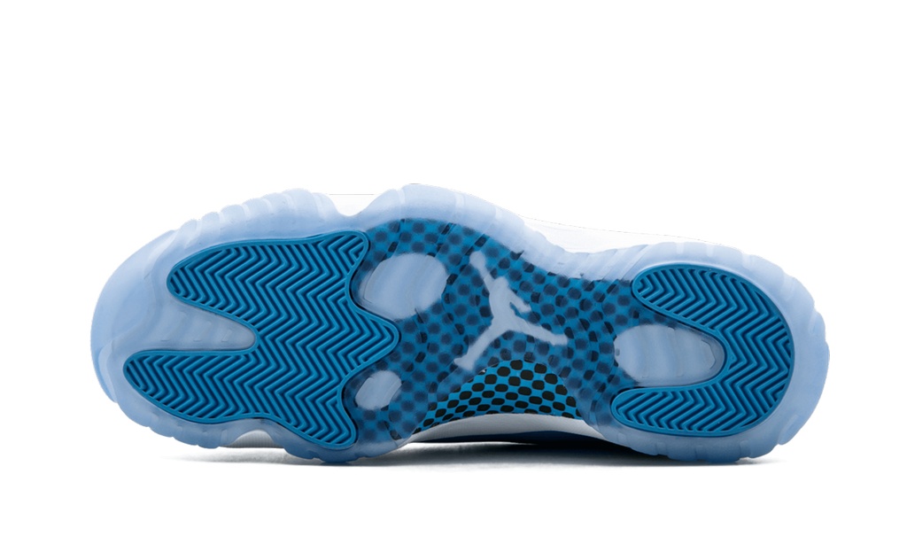 Air Jordan 11 Retro Low UNC